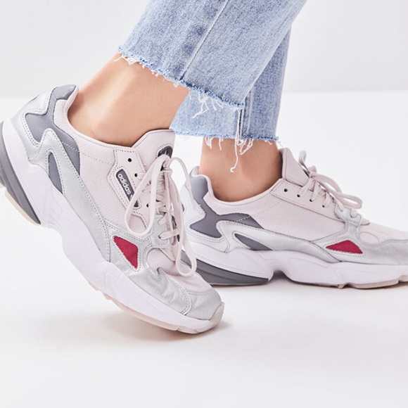 🆕 | 💕 Adidas Falcons - Picture 2 of 14